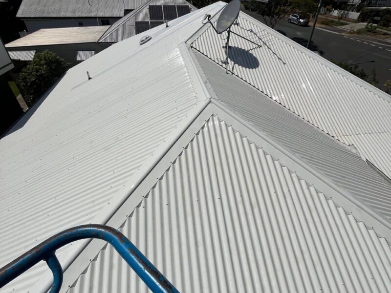 Strata_Cleaning_Roof