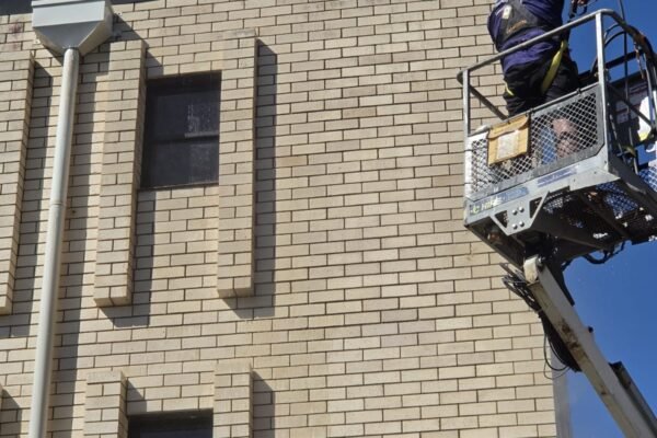 Exterior Cleaning of a Coastal Unit Complex-2